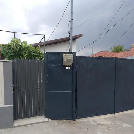 Casa Oana * Bucureşti